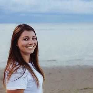 Meet your Posher, Bianca